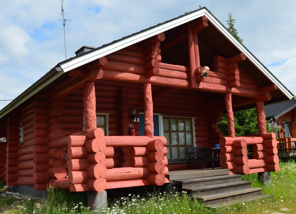 Peurasuvanto Moekit & Camping Bagian luar foto